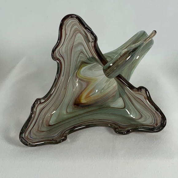 Glass Swan ~ Sooner Swag Art Glass - Picture 4 of 16